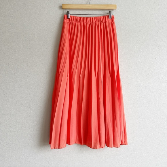 Roolee Dresses & Skirts - NWT Roolee Coral Pleated Accordion Maxi Skirt Size XS